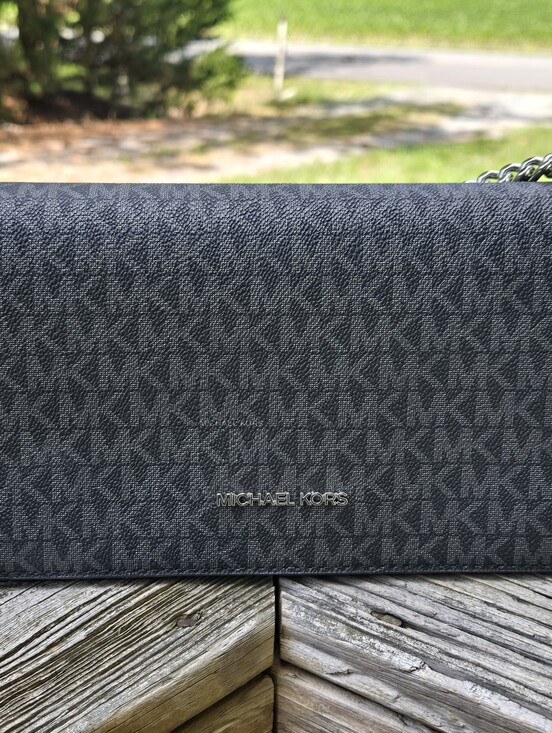 Michael Kors Handbags - NWT Michael Kors Black Signature Crossbody Bag